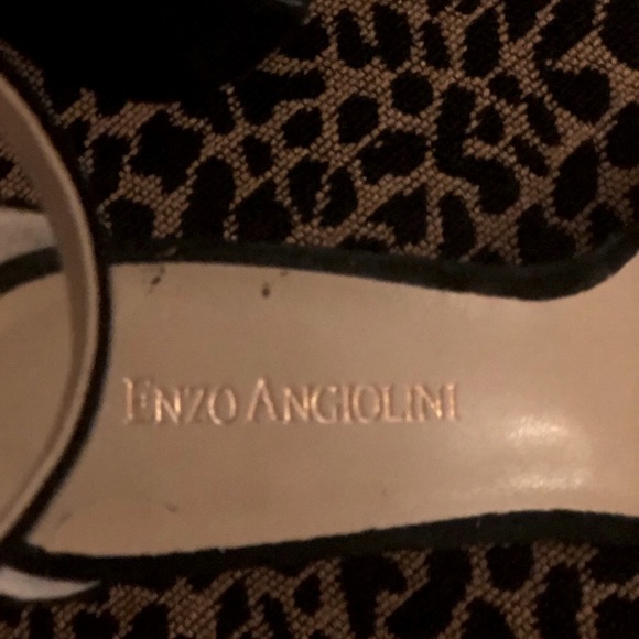 Black suede sandals - Picture 5 of 6